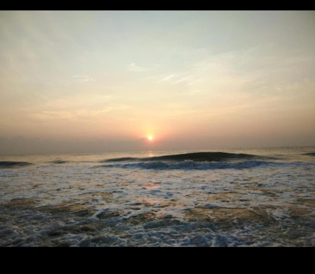 Sr Villa Stay Kottakuppam Kültér fotó