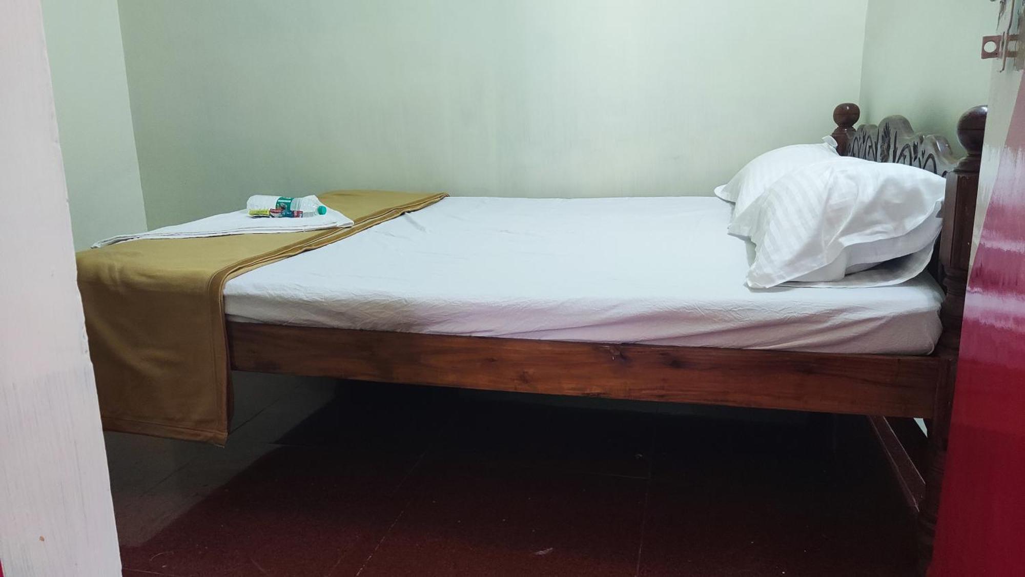 Sr Villa Stay Kottakuppam Kültér fotó