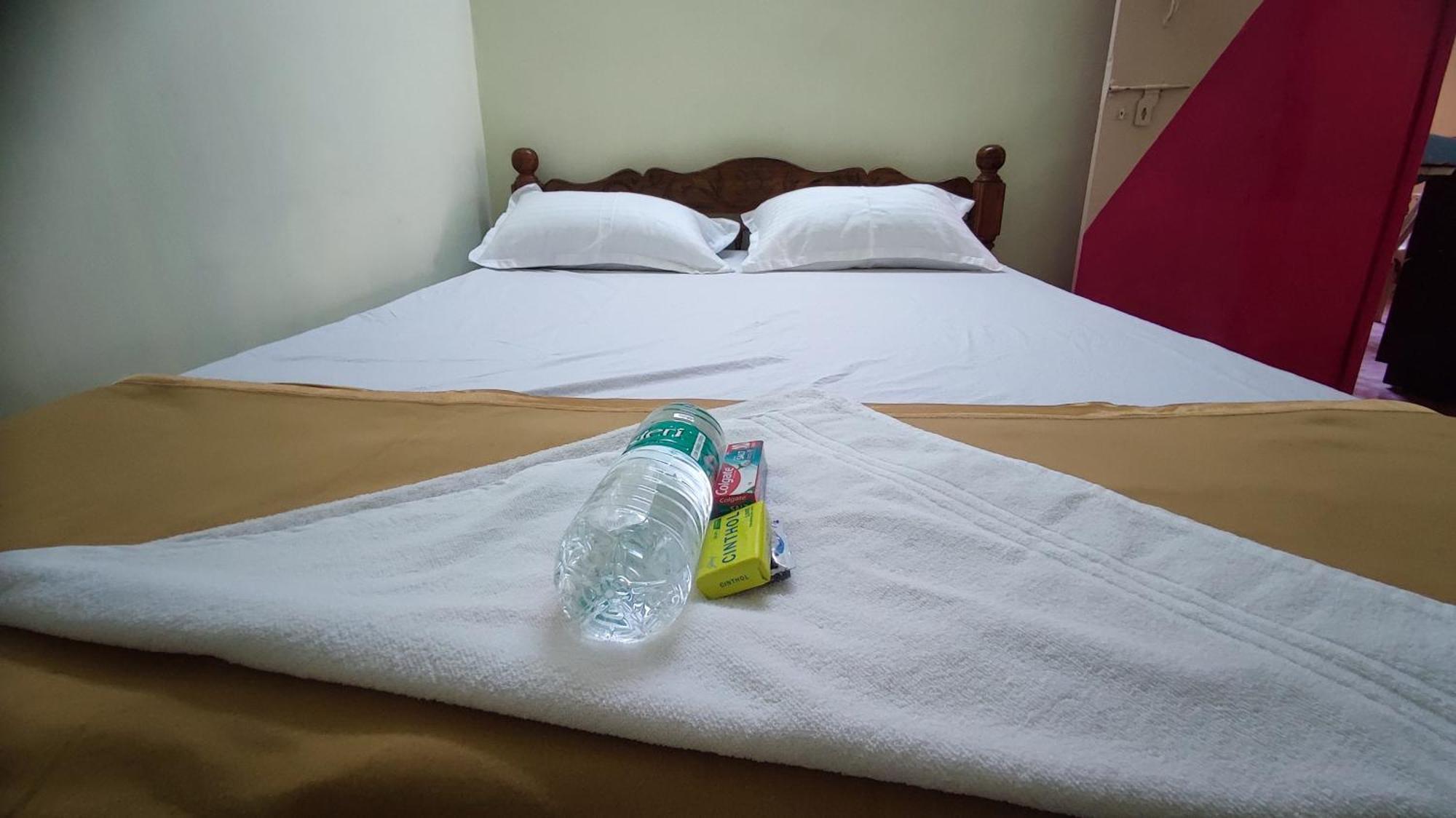 Sr Villa Stay Kottakuppam Kültér fotó